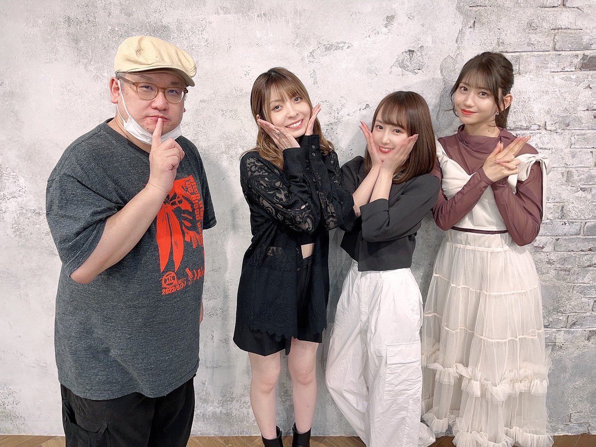 manami_k1017's tweet photo. #mmr3
初めてmmr参戦の方も多く、とっても嬉しかったです🥹✨
今回はほっそんに来ていただいたのでいつもよりは上手くまとまってた気がします🤔笑
ブロマイド完売もありがとう…!
GETできなかった方いらっしゃったらごめんなさい…🙇♀️
次はもう少し多めに準備しておきます。。
次回もお楽しみに💫 https://t.co/gK21TVMmCu