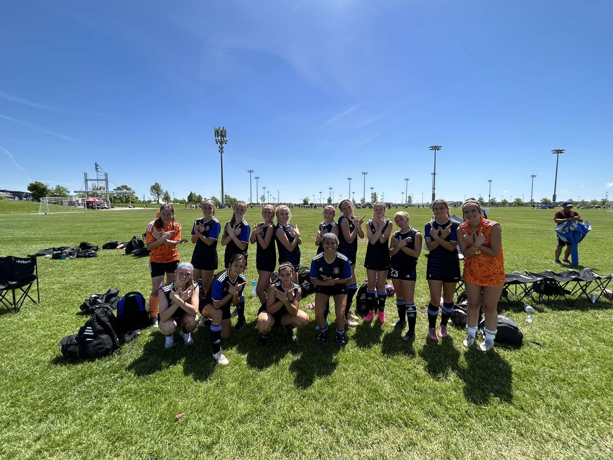 emmamccarthy24's tweet photo. Game 2 in Colorado🏔️ Another 5-0 W with a PK and a clean up goal🙌🏼 @RealColoSoccer @Solar06FDL https://t.co/InHbK2vnPo