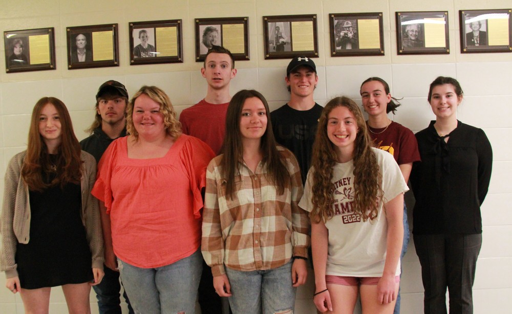 WhitneyPointCSD's tweet photo. Students Earn NYS Seal of Civic Readiness https://t.co/pjlEwEGvZv https://t.co/M0wcJdEstY
