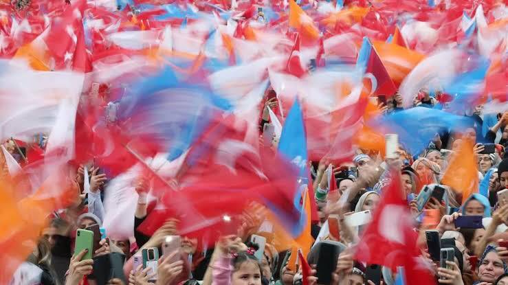 Metin KÜLÜNK tweet media