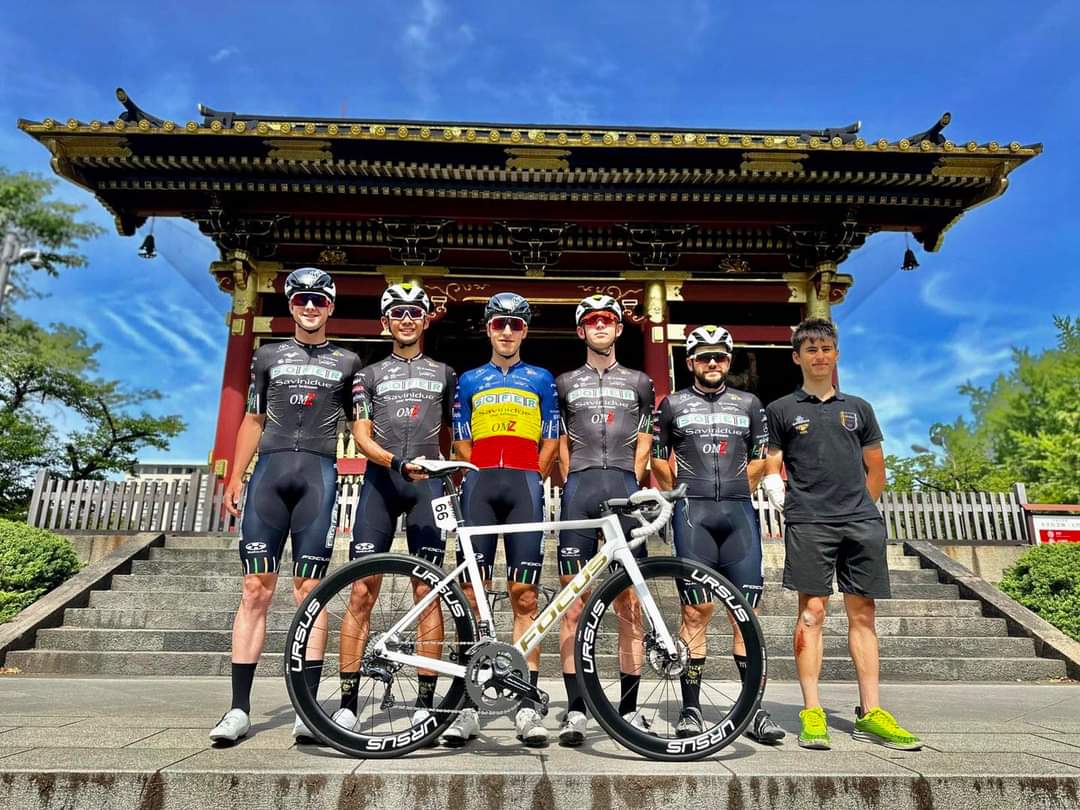 team__MIG's tweet photo. We thank the Focus Japan family for all their support during the @tourofjapan.

See you next year! ❤️🇯🇵

➡️ Focus bike Japan : https://t.co/NzDSHjS6M4

#sofersavinidueomz2023 #focusbikesjapan #focusbike #focus #focusroadbike #toj2023 https://t.co/s691h7pQkg