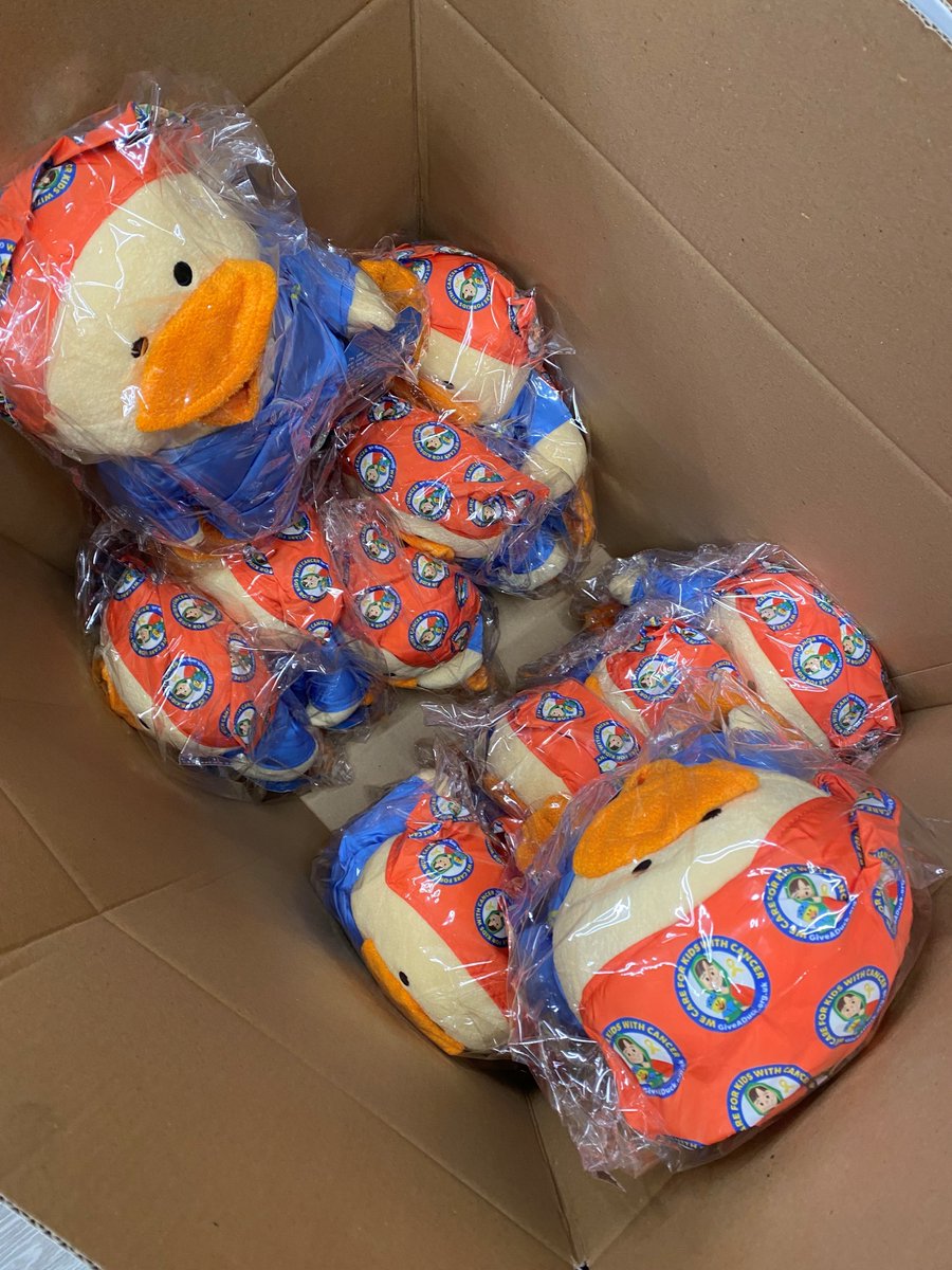 giveaduck_uk's tweet image. 🙏🐥 Can you help raise funds to support children facing cancer?

❗️Requests for Chemo Ducks and Huggable Hope are increasing.
📣 We need your support.

✍️ Nominate Give A Duck at your workplace
🍰☕Organise a bake sale, a coffee morning, a non uniform day at work, at school...