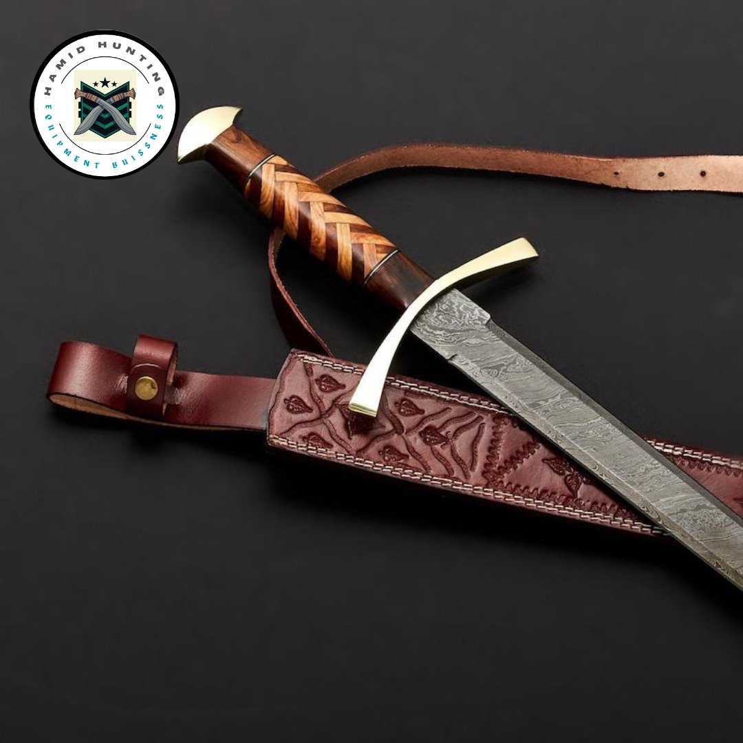 Muhamma33089032's tweet photo. ππ#ForSale #custommade #forgedcarbon #gracelly #design #highlysharp #special #HighQualityMaterials #sword #hunting #cutting #HandCraft for #hunters #jungle lovers with #strong rose wood handle using brass.https://t.co/PgriiFBhJp https://t.co/uGcas3qGT8