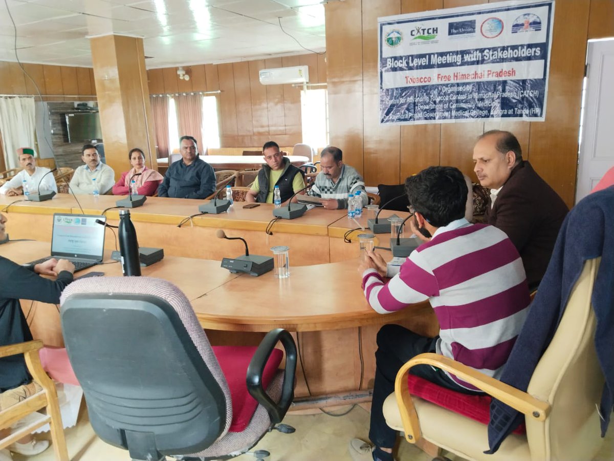 CDrpgmc's tweet photo. Block level meeting for Dept. of Health, Higher education and Panchayati Raj of Block Bharmour of District Chamba on 23rd May 2023 to discuss “Tobacco Free Panchayat and Educational institutes”
@TheUnion_TBLH

@CMOFFICEHP

@nhmhimachalp

@CTFKGlobal https://t.co/mc6jVoO2Uo
