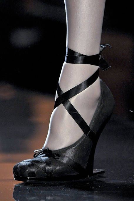They were probably rocking Jean Paul Gaultier couture aw11 ballet heels and we just accepted it as the true pointe shoes