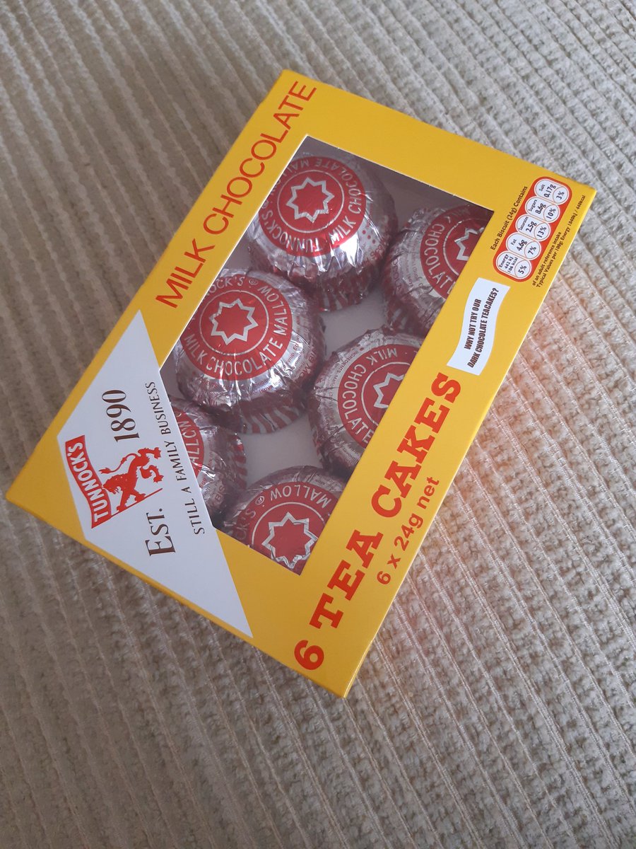 As I was such a brave girl at the hospital after having to go through several tests and a bloodtest treated myself to these 😋