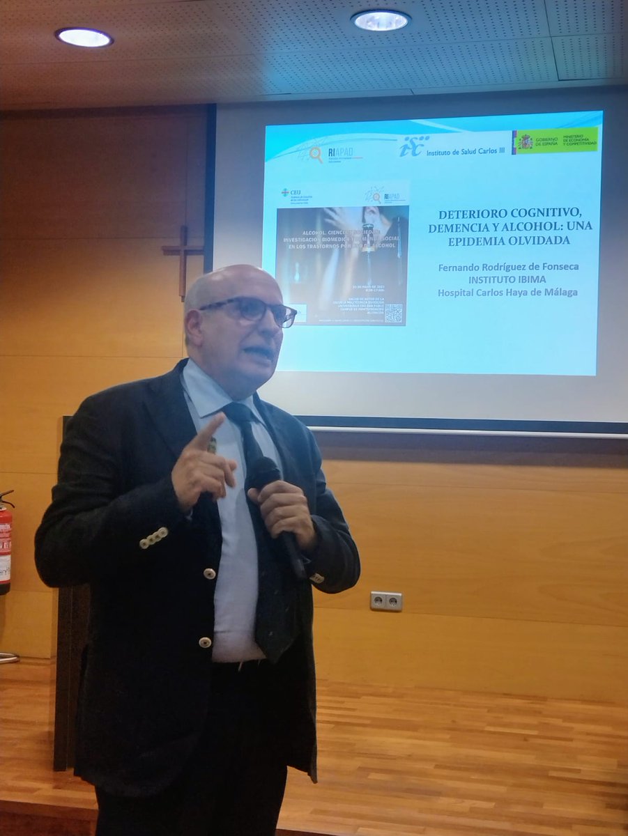 #Demencia tóxica: <a href="/frdefonseca/">Fernando RODRIGUEZ DE FONSECA</a> <a href="/RIAPAd_info/">RIAPAd</a> nos ilustra sobre el #deteriorocognitivo asociado al trastorno por uso de #alcohol. "La prevención empieza con el conocimiento"