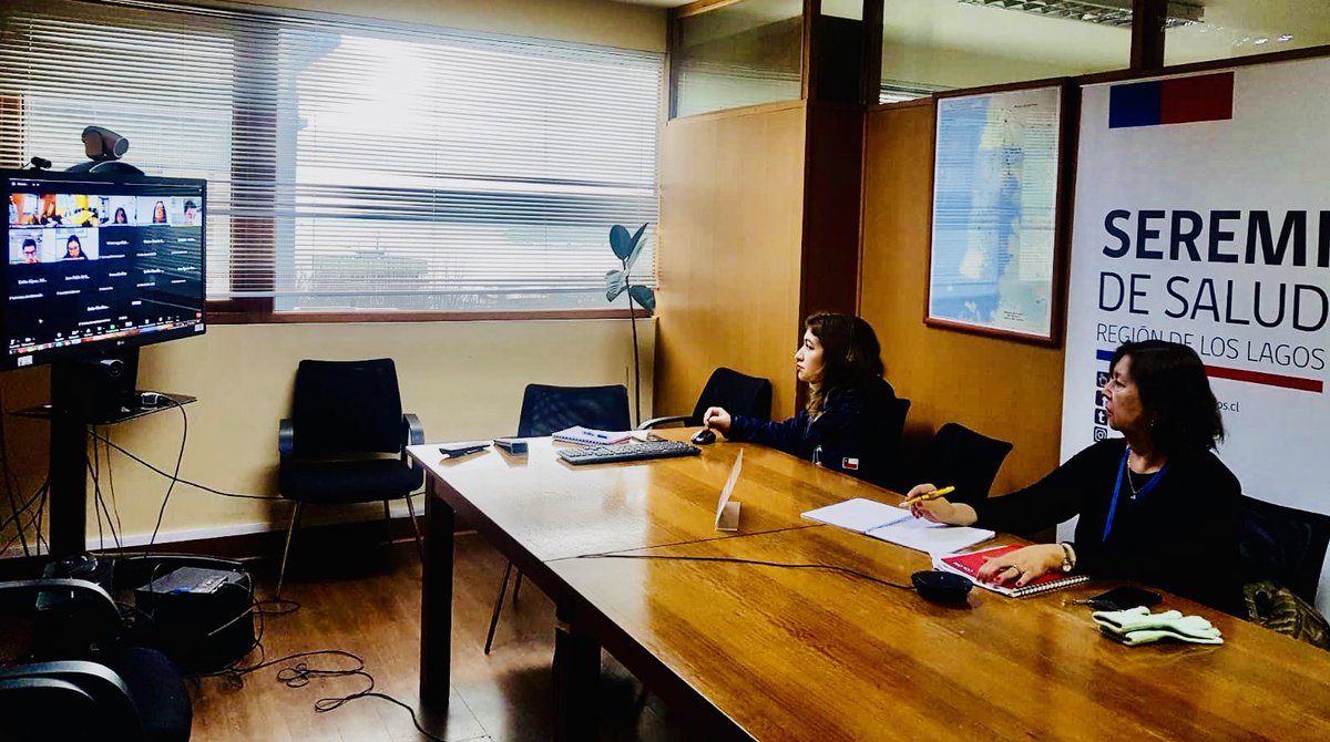 seremisalud10's tweet photo. 🔹Estamos reunidos junto a los tres Servicios de Salud de la Región para analizar y trabajar en conjunto la #CampañaInvierno a través de diversas acciones preventivas y  gestión de camas críticas.
@SSaludOsorno  @SSDelReloncavi @SaludChiloe https://t.co/HloTr5qjmX