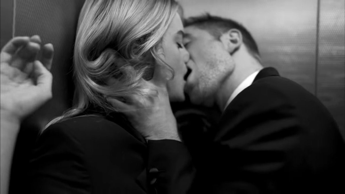 MOSSYVIBES's tweet photo. robert pattinson &amp; camille rowe for dior. https://t.co/A1su2U2yBZ