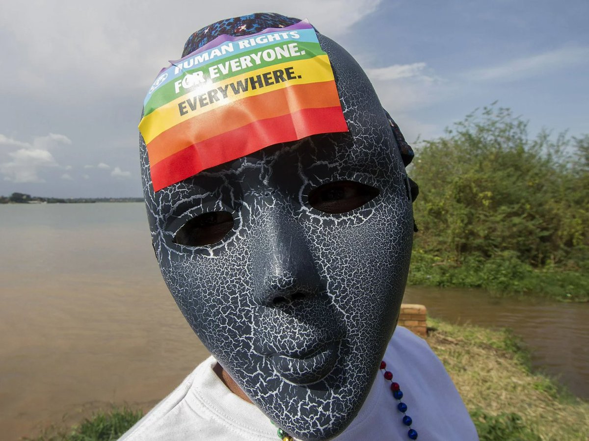 Uganda's harsh anti-LGBTQ+ law violates the human rights of LGBTQ+ individuals and will cause untold harm to the country's HIV/AIDS response. More from @NPR: npr.org/2023/05/29/117…