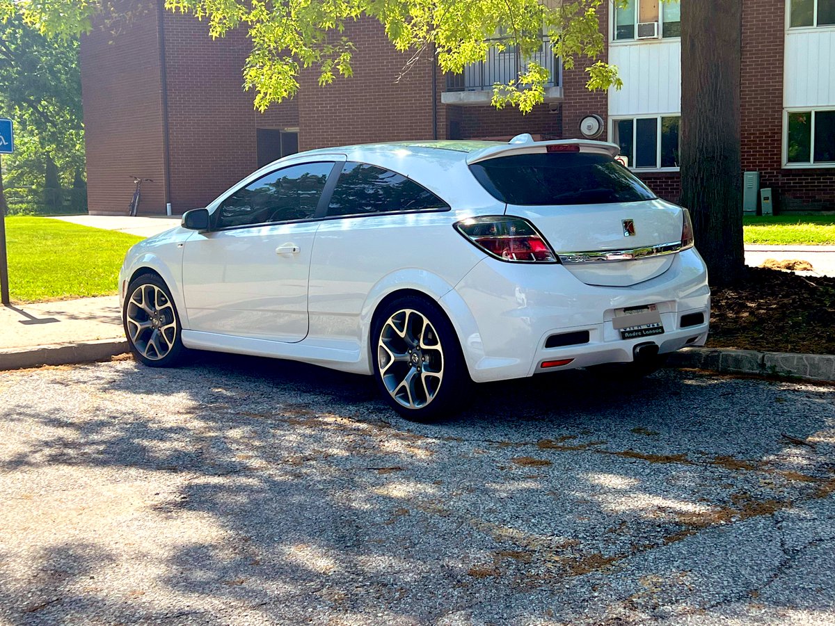 jcorriv35's tweet photo. Spotted this previously only from behind ….so heres the rest of it…and its pretty good 🤔 8/10 would operate 😁 https://t.co/2KJxH3S6X8