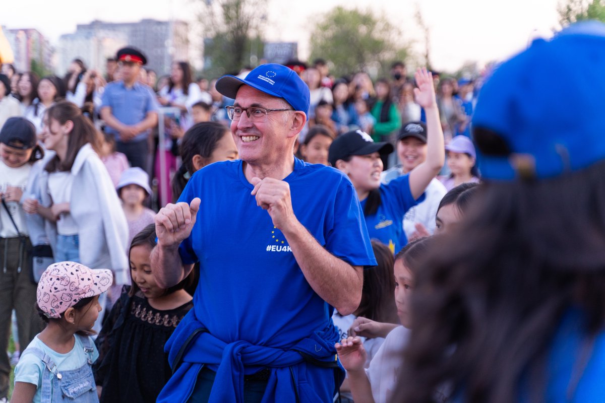 We value your #support and look forward to seeing you at future events 🤩

For more #EuropeFest2023 photos: bit.ly/3IHNBx2

#EU4KG #TeamEurope #EuropeDay2023