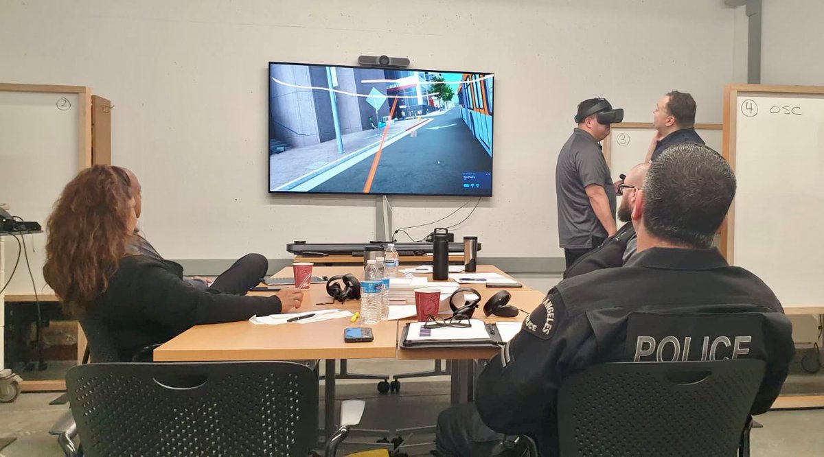 We visited @metrolosangeles for rail and bus instructor training using XVR On Scene! Both trainers and students participated, and representatives from LAFD and @LAPDHQ joined us to see our software in action and consider implementation in their organisations. 🔥