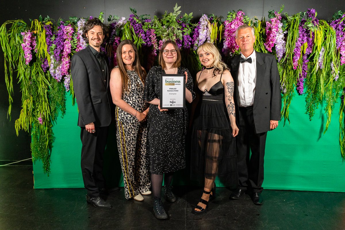 ShootingStar_UK's tweet photo. Our stars scrubbed up especially well for #LBX23 β¨
Congratulations again to all of the winners, finalists and nominees of the awards!
Here's a roundup of our favourite images from the evening: https://t.co/ODlE4ibIwb
