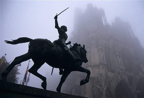 'In God's name. Let us go on bravely.' -St. Joan of Arc

#Bravery #saints #StJoanofArc