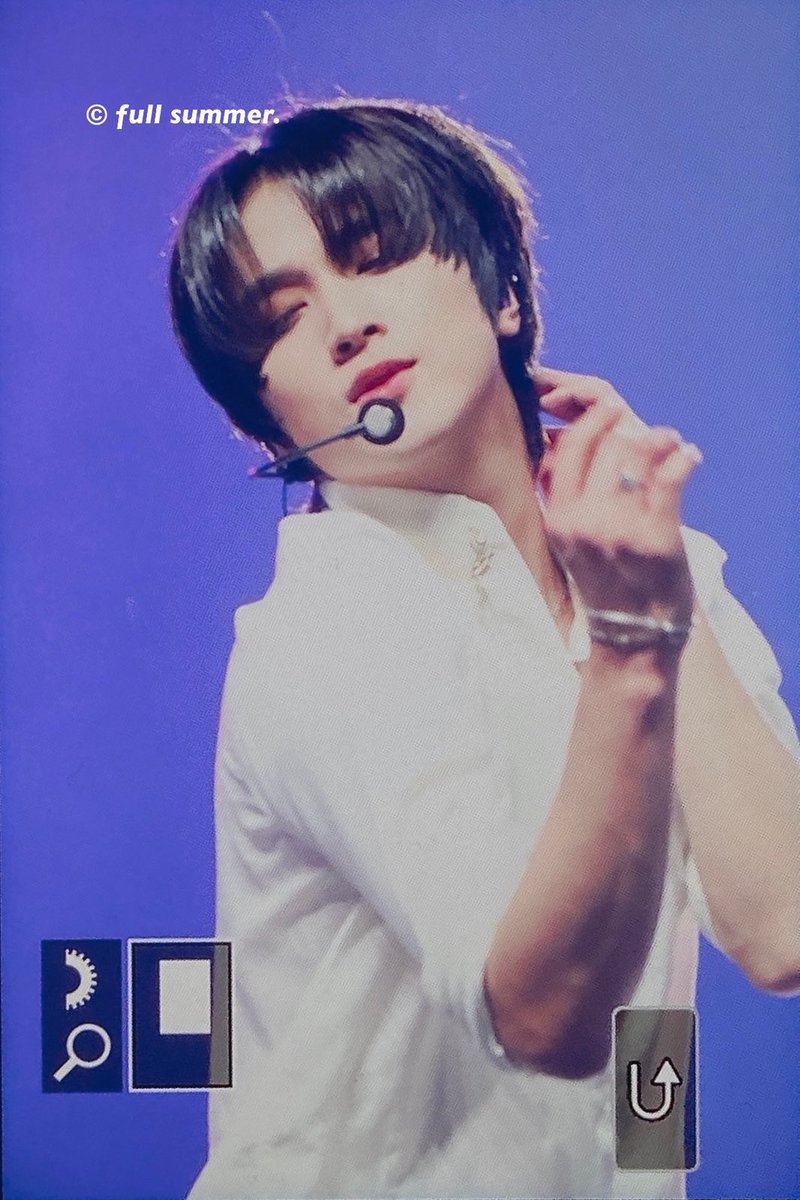 meandmyselv's tweet image. 