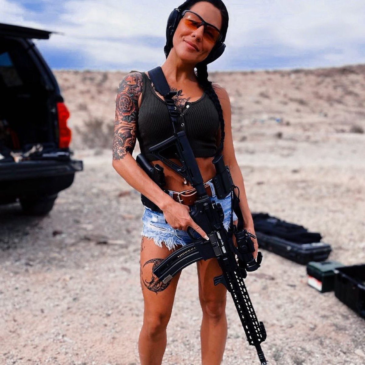 Definitely one of my top 5 happy places. Shooting in the desert 🏜️ with my other whole. 
•
•
•
🔥📸 by • @thebalancedbuns | @trailmixjj
•
-
 #blackwolftactical #photography #2A #freedom #shooting #tactical #pewpew #usa #america #guns