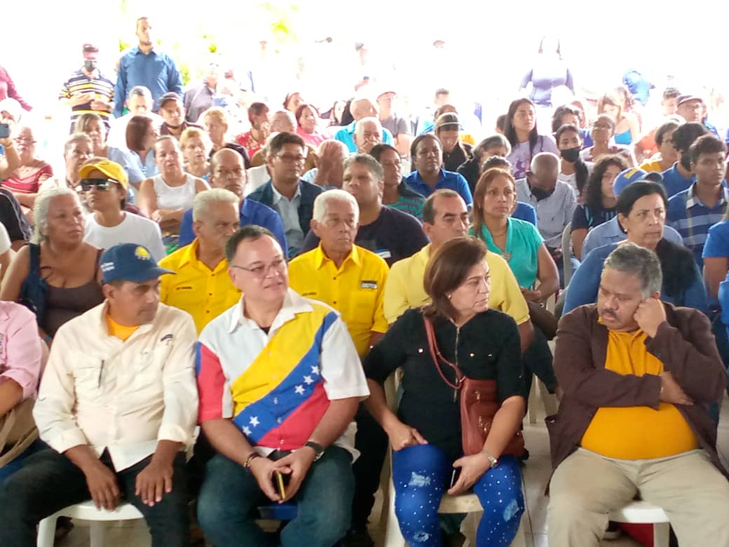 Presentes en el acto de instaron de la Junta Regional de Primarias #30Mayo #primarias @ActivismoPJ @Pr1meroJusticia @PJ_EdoBolivar @pjdiputados  nos sentimos orgullosos de seguir luchando por nuestra #Venezuela y por #Guayana