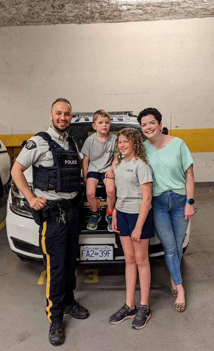 nvanrcmp tweet picture