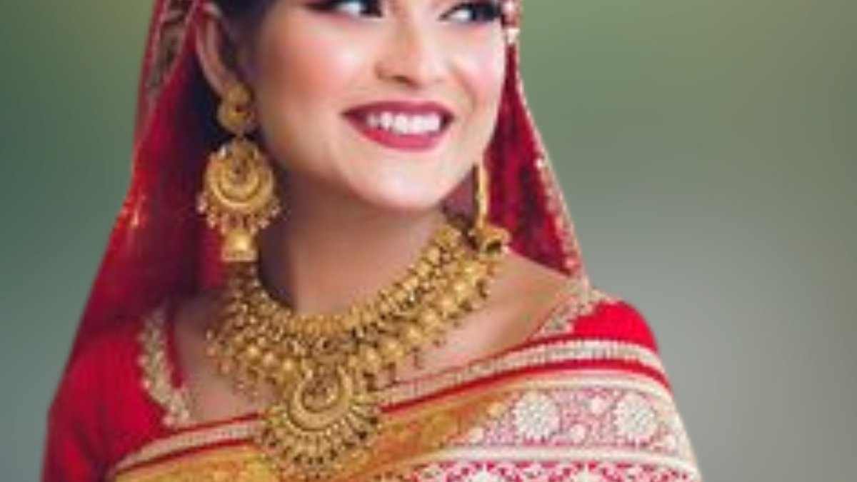 Beautiful bridal look,,,,,,,
#bridal #bridalmakeup #bridalshower #bridalhair #bridalfashion #bridalparty #bridalgown #bridaldress #bridalstyle #bridalWear #bridaljewelry #bridalaccessories #bridallook  #bridalmakeupartist #bridaljewellery #bridalinspo #bridalcouture #bridalhair