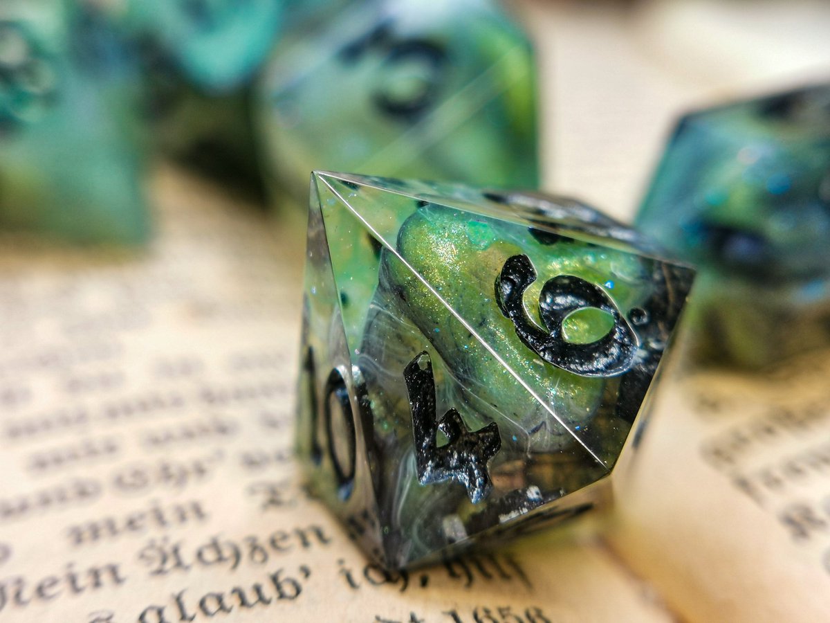 SpaethenArts's tweet image. Greenwood Arcanum ✨

etsy.com/de-en/shop/Spa…

#dicegoblin #d20 #diceaddict #tabletoprpg
