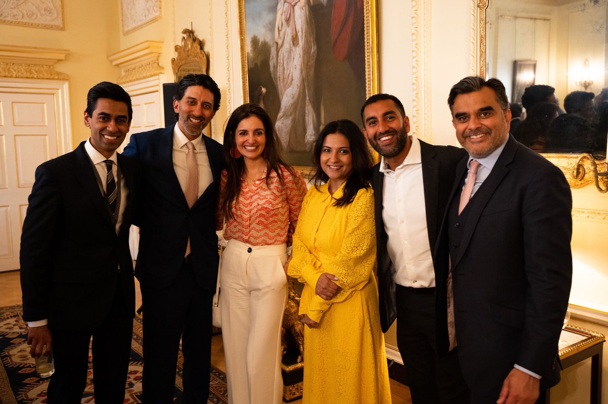 meenal_sachdev's tweet image. Had a wonderful time at @10DowningStreet Business Leaders Reception a few weeks ago hosted by @OliverDowden. It was great to meet with some leaders and innovators from various sectors. 

#business #businessleaders #innovation