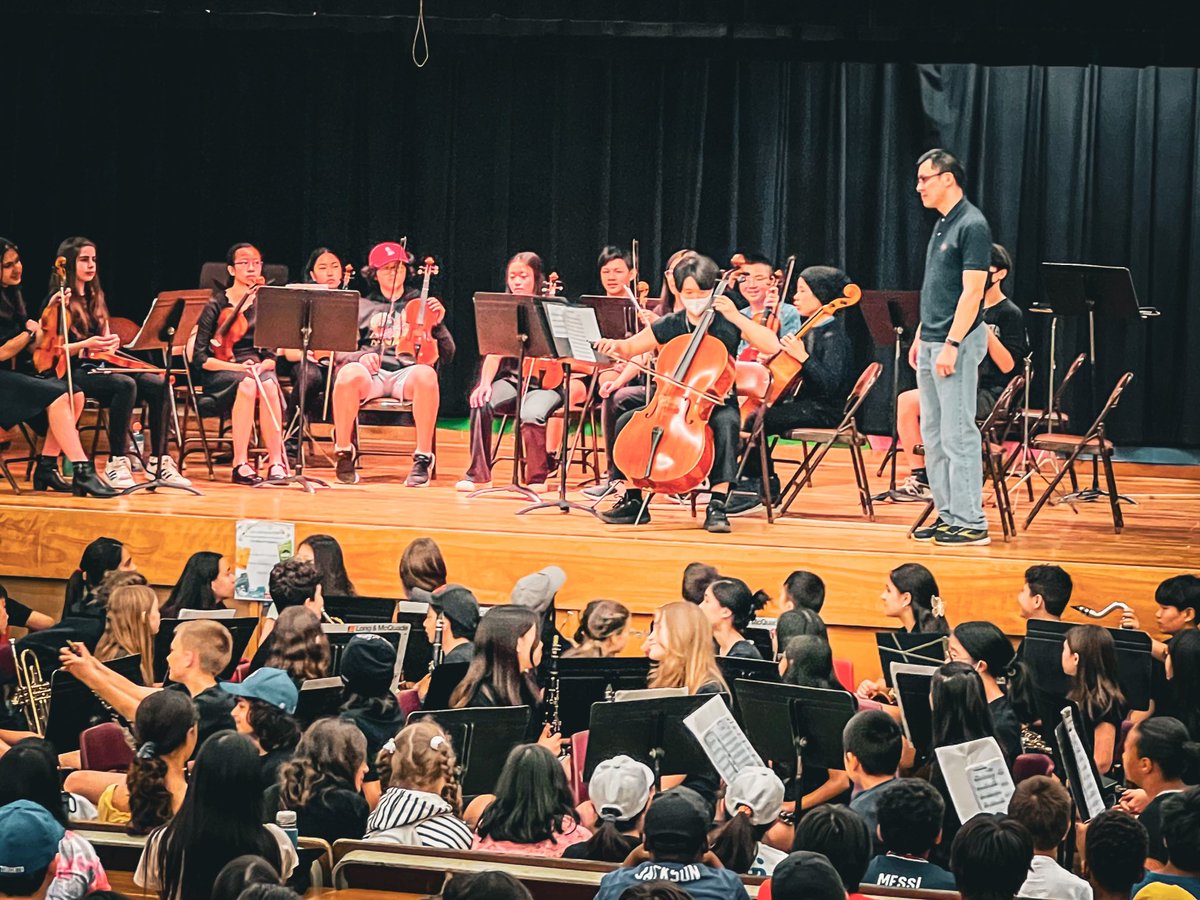 WindfieldsMS's tweet image. Treating our future Mustangs to the music excellence we experience everyday at Windfields! Thank you to Mr. So, Mr. Yoon and our brilliant students! Such a treat to have our feeder schools here! @TDSB_Arts @RonFelsen @tdsb