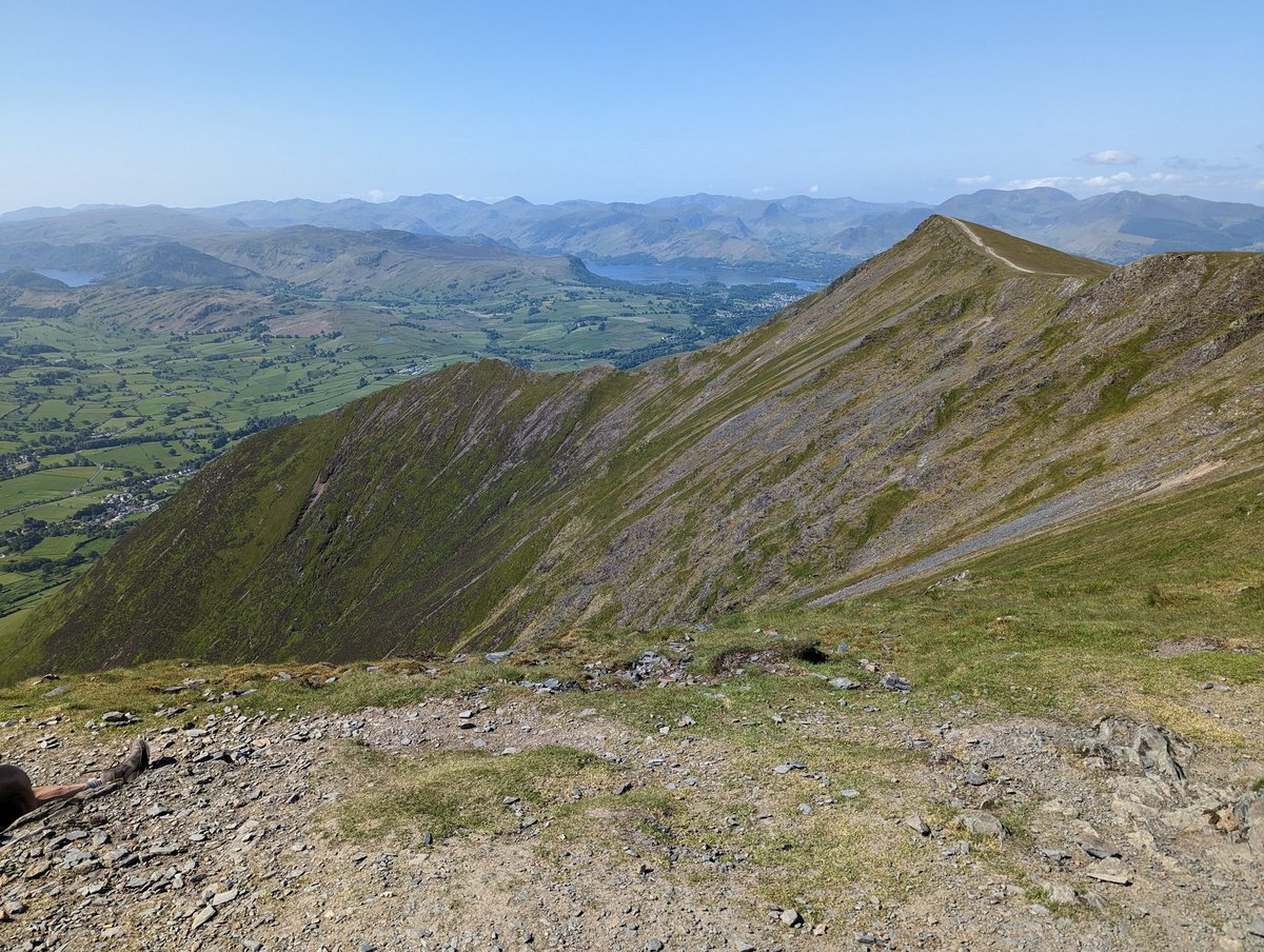 Another #Wainwright today this time #Blencathra and #SharpEdge 
28/214 #Wainwrights in 2023 
#LakeDistrict #hikingadventures #hiking #MSDhoni𓃵 
Cracking weather in the @LakesCumbria today 23c 🌞🌞🌞
Finshed with a 🍺 in Scales @TheWhiteHorseLC