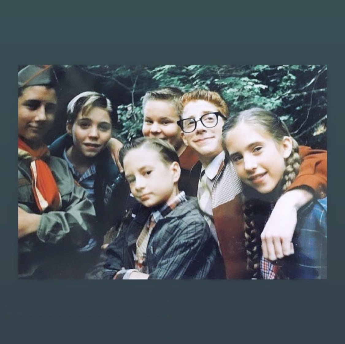 Grab your battery acid, kids, cause we’re headed to Derry, Maine to join the Losers Club and begin our new franchise with Part 1 of Stephen King’s It (1990).
