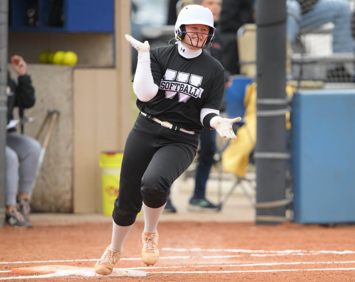 . <a href="/RuralSoftball/">Washburn Rural Softball</a> senior star <a href="/emmersoncope/">Emmerson Cope</a> a repeat pick as Centennial League player of the year. Junior Blues' freshman <a href="/ReaganC43/">Reagan Chapman</a> league newcomer of the year. <a href="/T_HighAthletics/">Topeka High Athletics</a> <a href="/2023HHSSoftball/">2026 Hayden Wildcats Softball</a> ...
topsports.news/news/3301-wash…