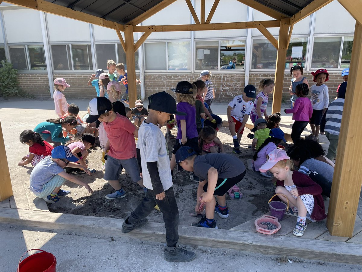 <a href="/VMPS_KPR/">Vincent Massey</a> Kinders are loving the weather and the sandbox today!! <a href="/kprschools/">KPRDSB</a>
