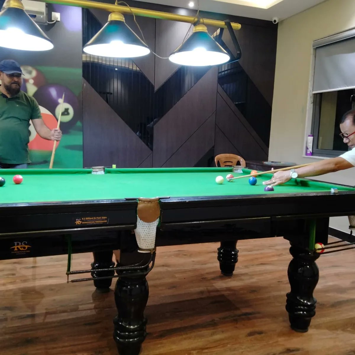 EasternMetropo1's tweet photo. Up for some #snookersandbilliards ? Heading to #easternmetropolitanclub soon? Try out some of your skills with our Pool Facilities on offer.

#sportsfacility #property #india  #easternmetropolitanclub #kolkata #clubs #indianclubs https://t.co/bgwapzrkXI