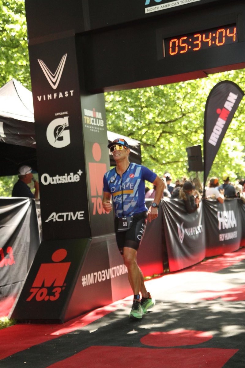 one_triathlon's tweet photo. Congrats to ONE Tri DMAK 7th place Ironman 70.3 Victoria…hotly contested!! 🏊‍♂️ 🚴 🏃‍♂️ 🥵 🙏 
Onwards to Calgary! 🇨🇦 https://t.co/fzN9a9feql