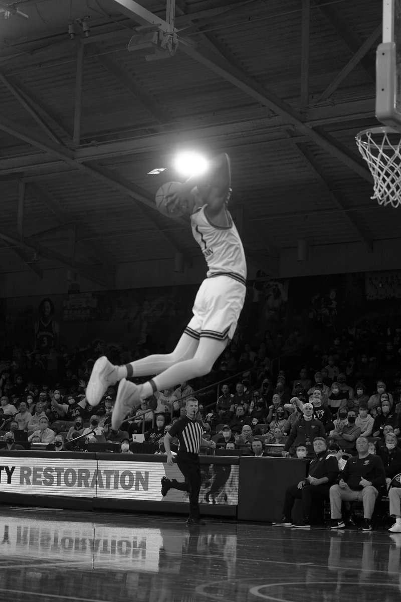 Oakland Men's Basketball tweet media