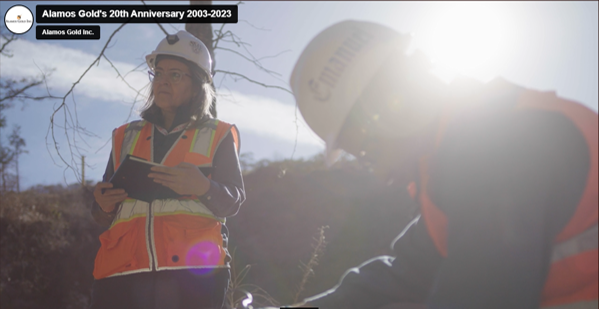 Rebecca Thompson tweet media