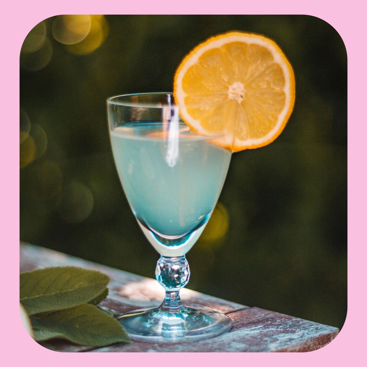 AvionneCelestin's tweet image. Good morning #WritingCommunity 🖤

Let&apos;s start the day with a #writerslift

Drop the links to your #books, #blogs, #poetry, #art, #websites, or anything else you want to share

RT others to spread the love
🖤🖤🖤