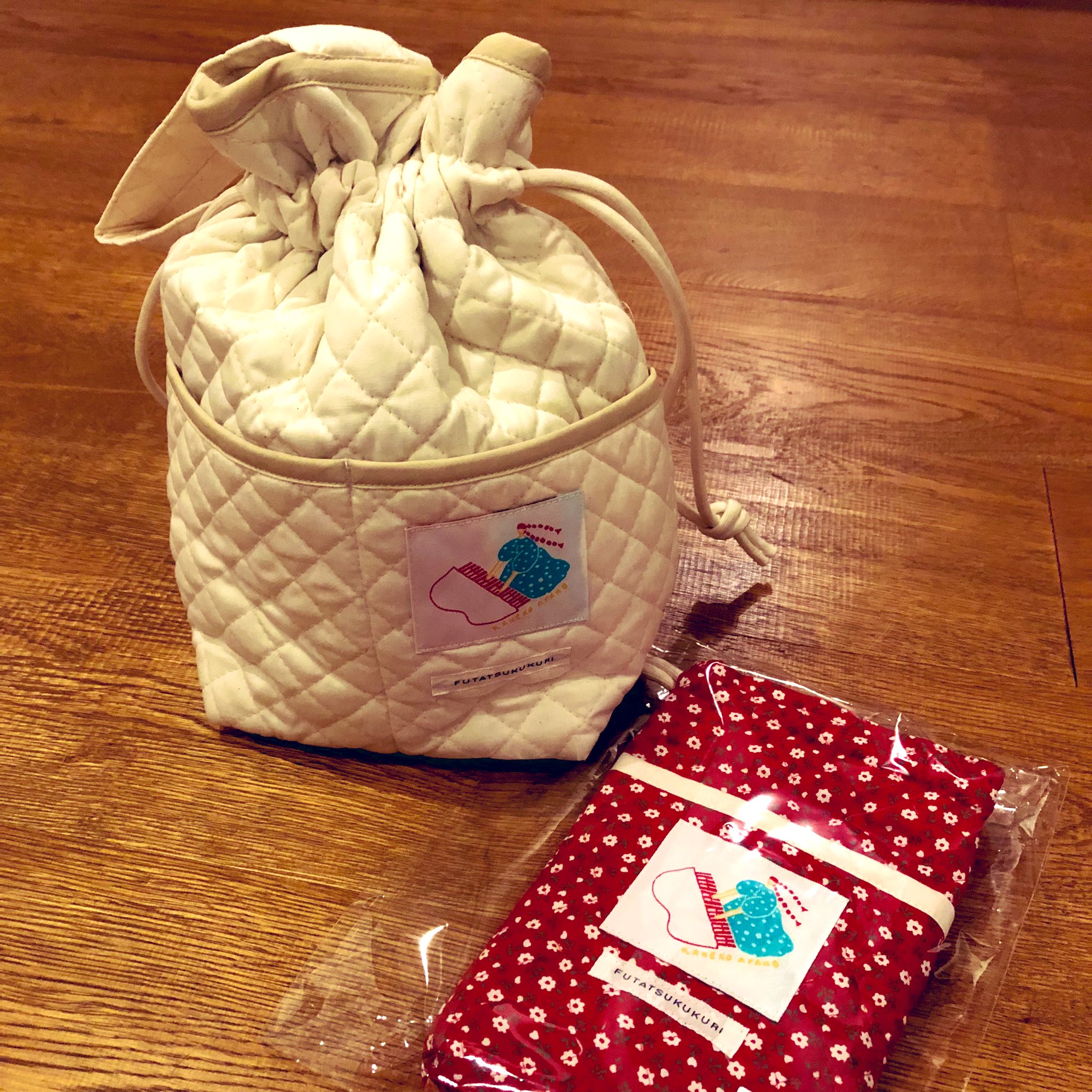 カネコアヤノ×フタツククリ コラボポシェット futatsukukuri