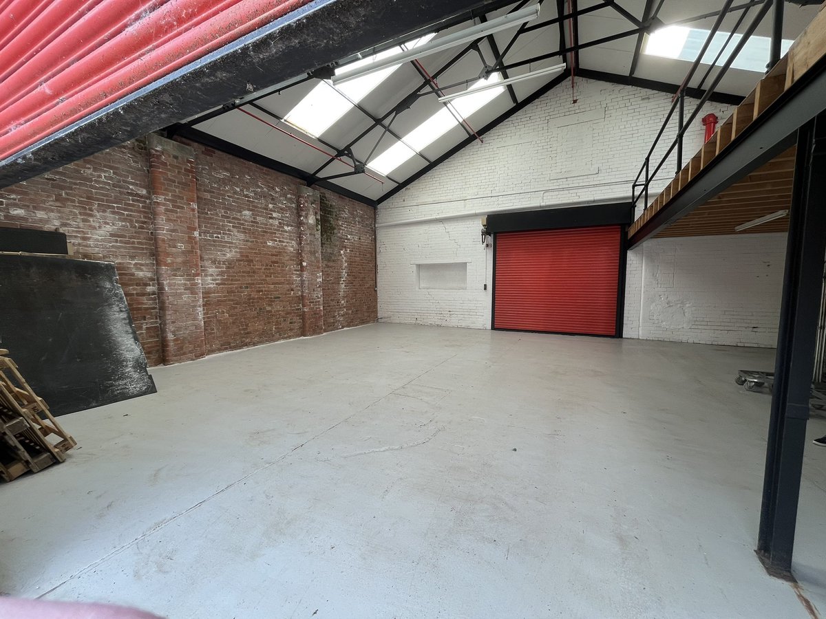 Arbitrage AS tweet media