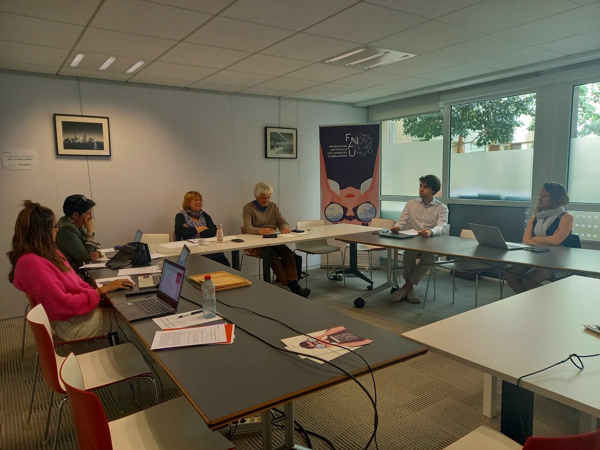 LePFVT's tweet image. Nous avons eu le plaisir de retrouver aujourd'hui le groupe de travail "Santé", piloté par Françoise Schaetzel, afin de déterminer les trajectoires à suivre d'ici 2050 pour un urbanisme favorable à la santé @strasbourg @Alliance__air