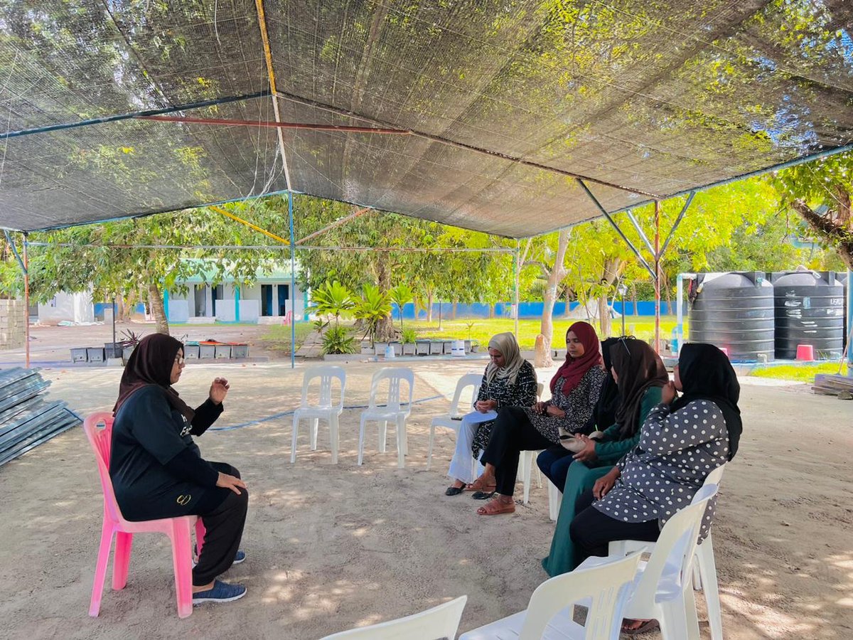 hatmdv's tweet photo. މި ޖަމިއްޔާއާއި ސޮސައިޓީ ފޮރ ހެލްތް އެޑިއުކޭޝަން (ޝީ) އަދި ވާދޫ ޖަމާލުއްދީން ސްކޫލް އަދި ޕީޓީއޭ ގުޅިގެން ވާދޫގައި ދަރިވަރުންނަށާއި ބެލެނެވެރިންނަށް  
 ކުރިޔައް ގެންދެވުނު ޕްރޮގްރާމްތަކުގެ ތެރެއިން. https://t.co/YpHeuf0I41