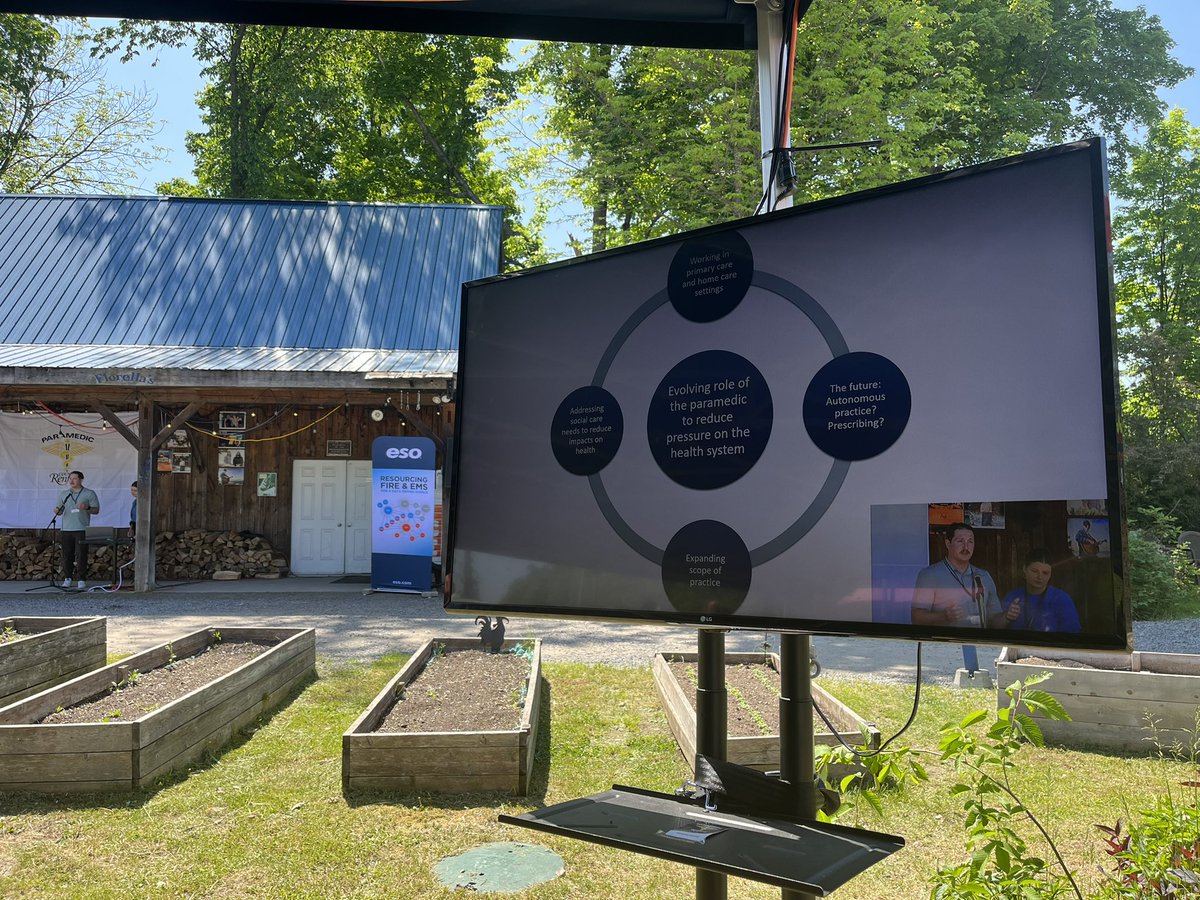 Renfrew Paramedic Research tweet media