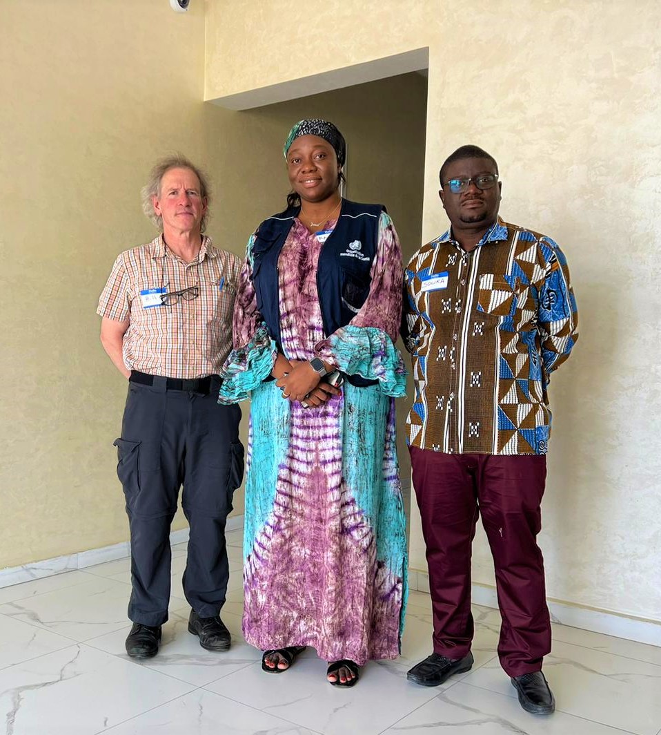 OMS_Mauritanie's tweet photo. 📊✨Renforcement des capacités de 14 personnels #ANSADE et @MSMauritanie 🇲🇷 en analyse des données de l'enquête Démographique de Santé en Mauritanie #EDSM 2019 - 2021. Ensemble pour une prise de décision éclairée par des données factuelles📈🔬 #santePourTous #CSU @OMS_Afrique https://t.co/tFM3qfR6aD