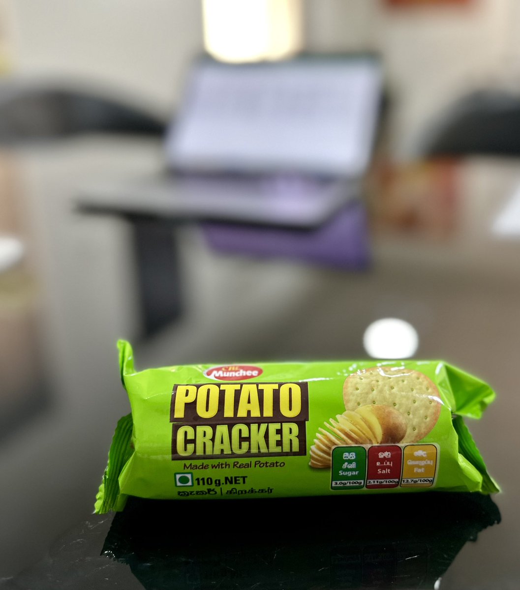 fadyhocheimy's tweet photo. This stuff is really good guys! Soooo #addictive
#munchee #potatocracker https://t.co/mfJTFYrRyo