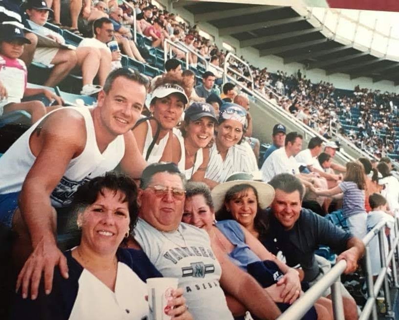 @YESNetwork @DriveToyota #ToyotaPinstripePride

My last game at old Yankee Stadium... getting this team together soon for a new Yankee Stadium picture.