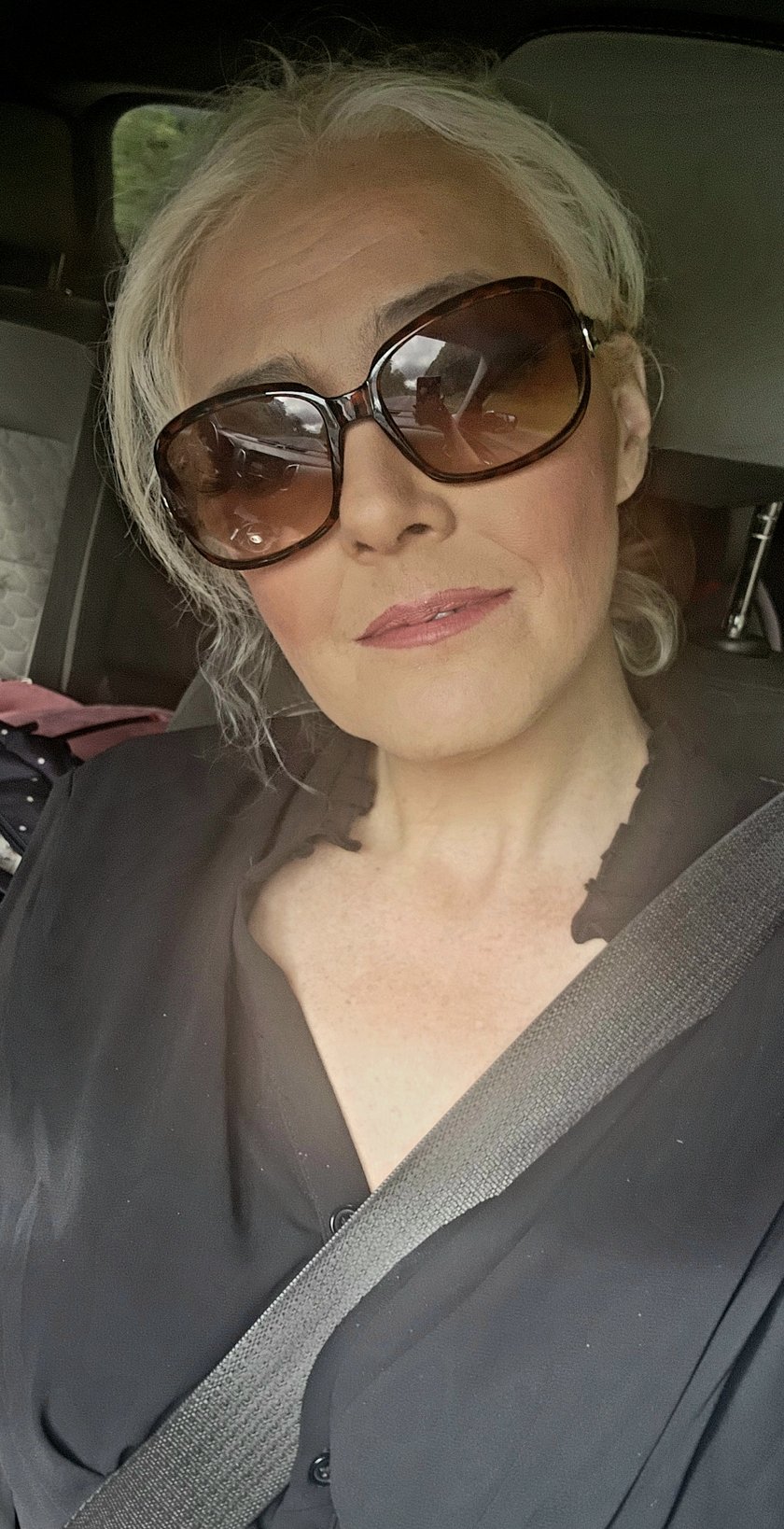 Marvellee on Twitter: "On the way to my father's funeral. Please send