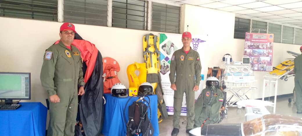 CAFMA_AMB's tweet photo. 30May// El CAFMA, dice presente con su Stand, en el 1er. Congreso  del poder Aeroespacial en Venezuela, con la finalidad de exibir y dar a conocer todos los beneficios con los que cuenta nuestra unidad a la población en las inmediaciones de #BAGFM.

#RenacimientoDelSur https://t.co/hT0FJg39Th
