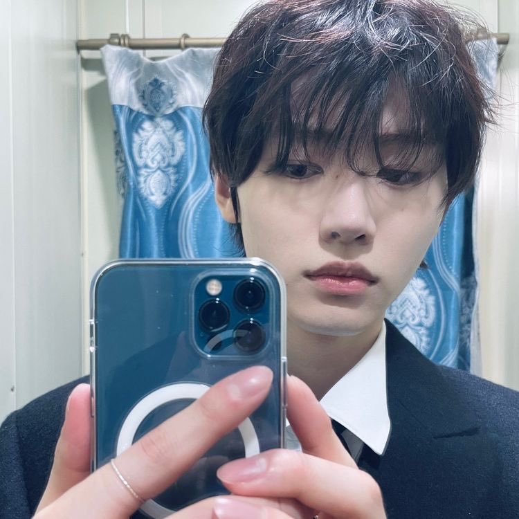 weinrrr's tweet photo. the most wonderful, smart, wise man in my life❤️

#우리는_언제나_성훈이편 https://t.co/OUmdCEC5Yu