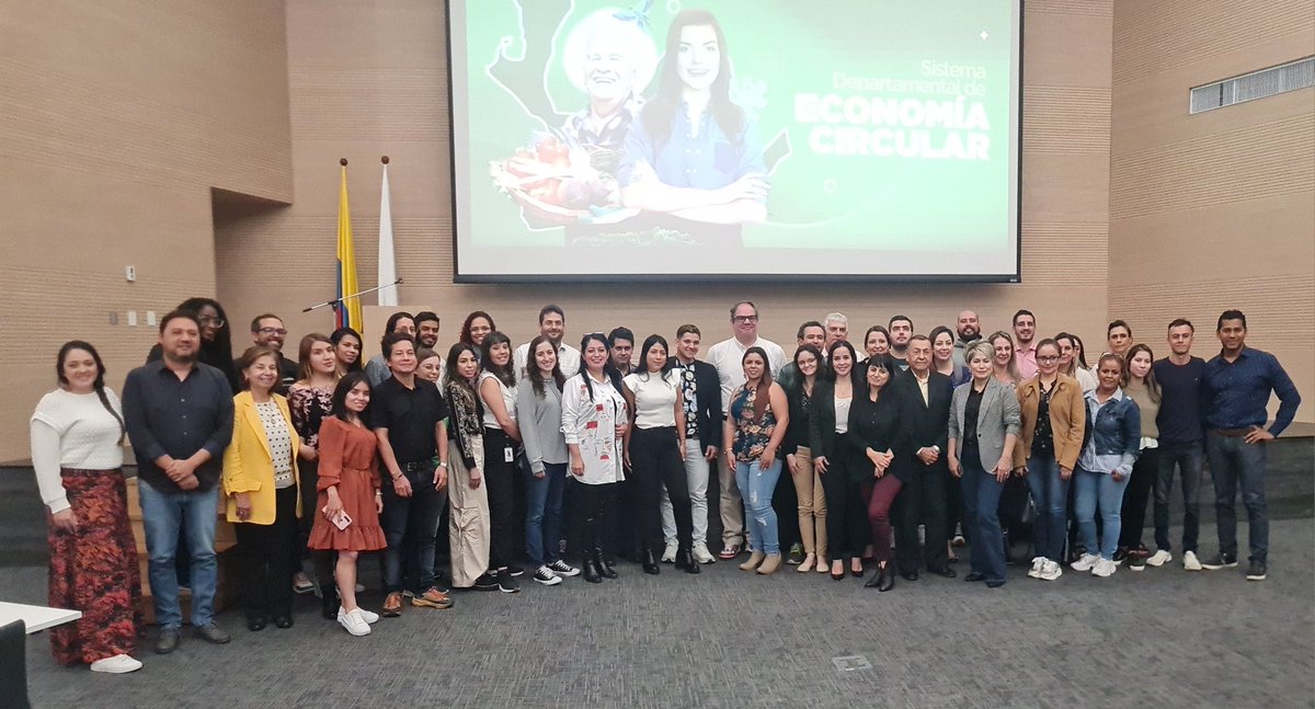 cta_co's tweet photo. Concluimos la primera reunión de la Mesa Departamental de Economía Circular en 2023. Grandes ideas y el compromiso de todos los actores de seguir desarrollando la Estrategia Departamental de Economía Circular #tutieneselpoder https://t.co/8y5mYYYOIQ