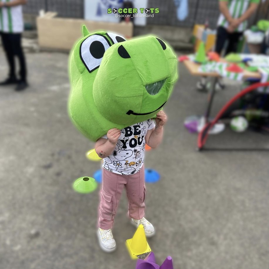 Is that the Tiny TY?? 
Kids love Ty so much that they try to dress like him 🤣🤣🦖

#soccerkids #soccer #football #soccerskills #soccerlife #soccertraining #footballkids #skills #youthsoccer #training #kidssoccer #soccerdrills #futsal #soccerkid #soccergirls #soccerboy #kids