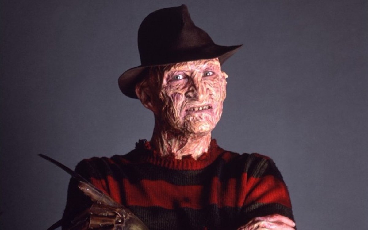 Robert Englund on Freddy Krueger return:

“I just can’t do fight scenes for more than one take anymore, I’ve got a bad neck and bad back and arthritis in my right wrist. So I have to hang it up, but I would love to cameo.”

(Via: @Variety) #NightmareOnElmStreet